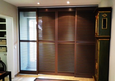 Offenes Schiebesystem als Raumtrenner